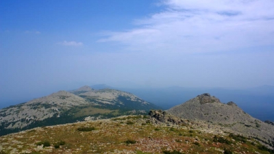 Вид на Зигальгу с вершины Малого Шелома