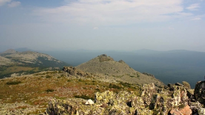 Вид на Зигальгу с вершины Малого Шелома